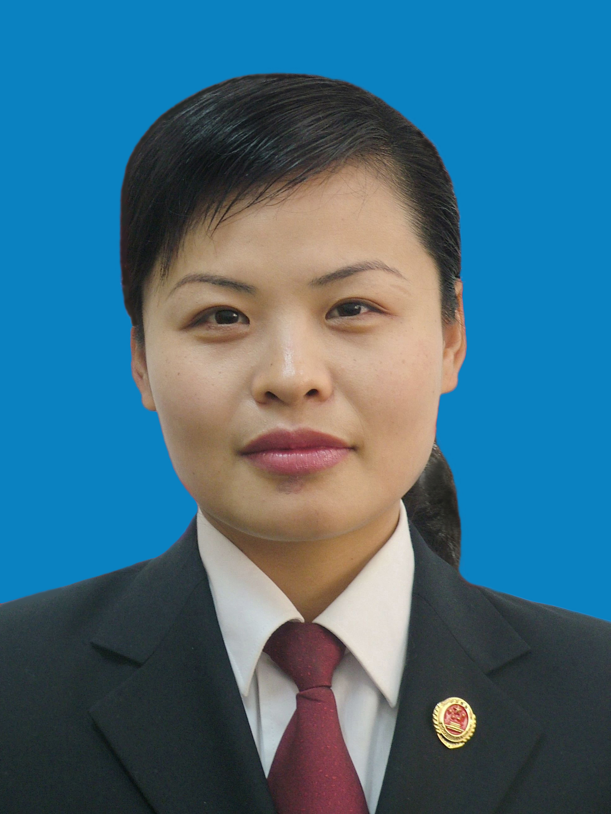 赵婷婷.jpg